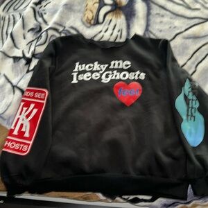 NOWT Brand new Lucky Me I See Ghosts crew neck